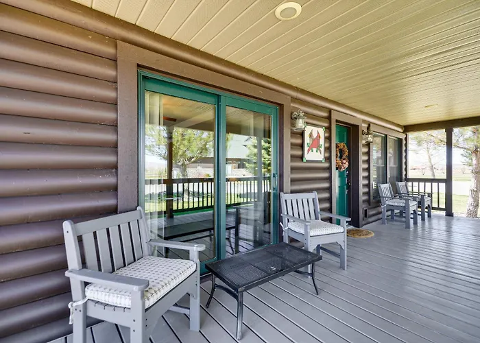 Serene Yellowstone Country Retreat W/ Deck & Views Cody