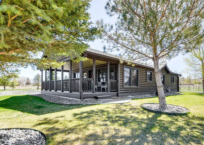Serene Yellowstone Country Retreat W/ Deck & Views * Cody